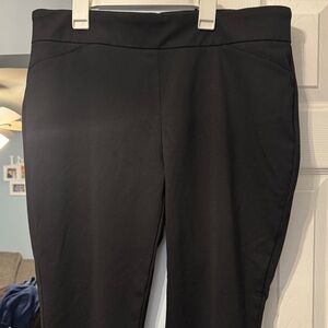 Elegant Black Ankle-Length Women's Pants NEW